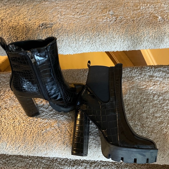 Ego boots - Picture 2 of 7